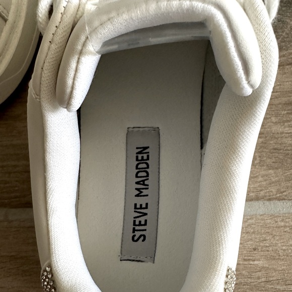 Steve Madden Charlie Rhinestone Sneakers - Size 7 NWOT - Picture 5 of 5